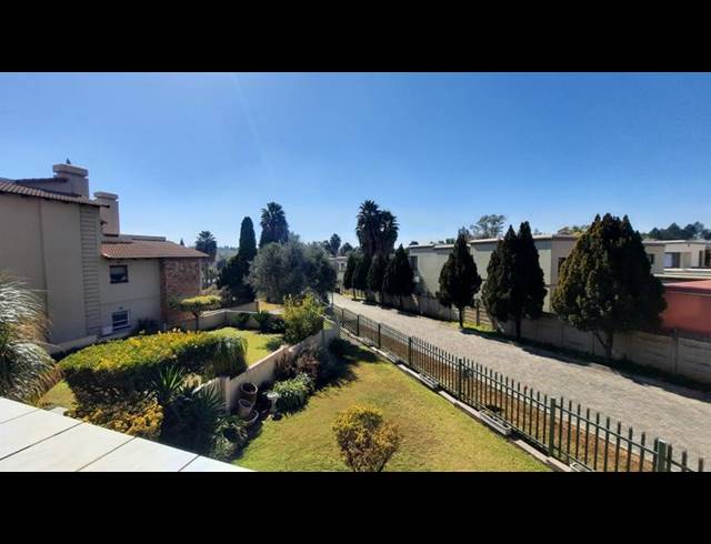 2 BEDROOM PROPERTY TO RENT IN VAALPARK
